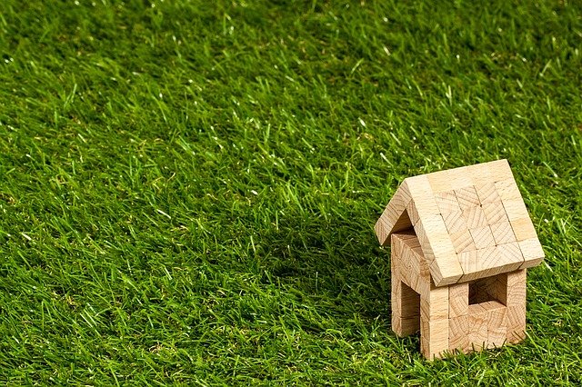 house-g29eeb9b17_640